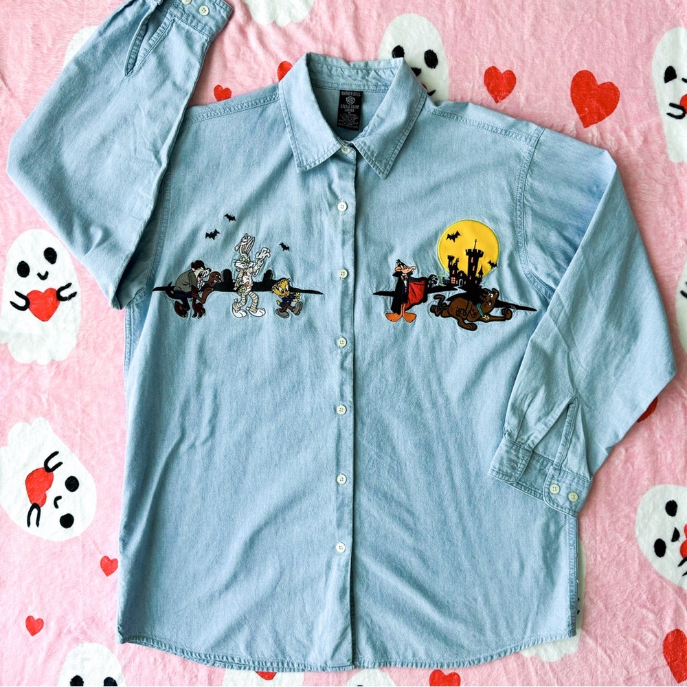 vintage 90s looney tunes scooby halloween embroidered denim button up chambray